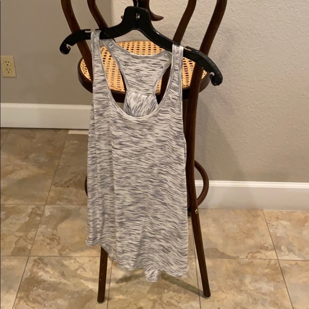 Black and white lululemon tank top